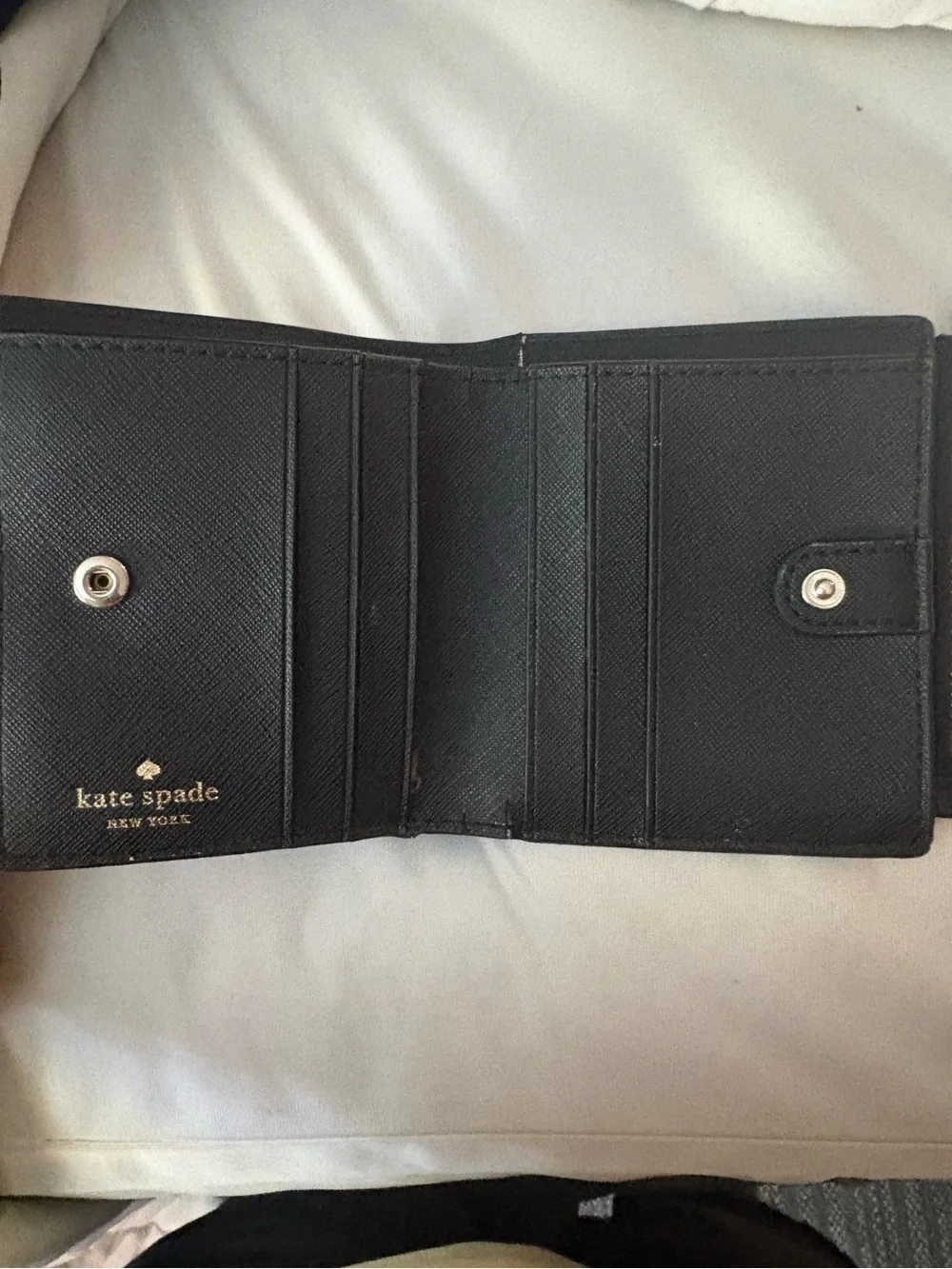 ♠️Kate Spade Minnie mouse wallet in good condition ♠️